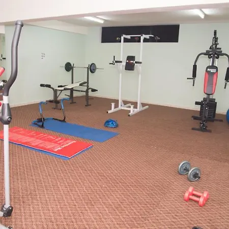 Mandalena Aparthotel