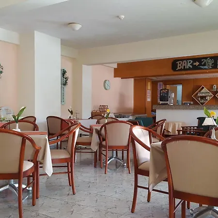 Mandalena Aparthotel