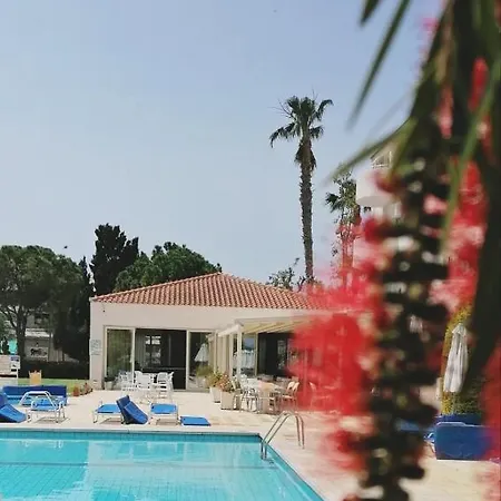Apart Otel Mandalena 3*