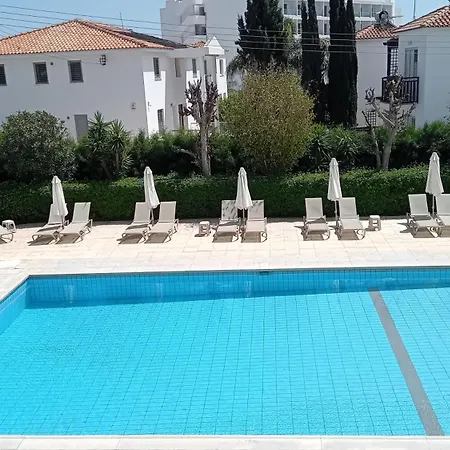 Apart Otel Mandalena 3*