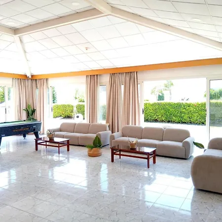 Mandalena Aparthotel