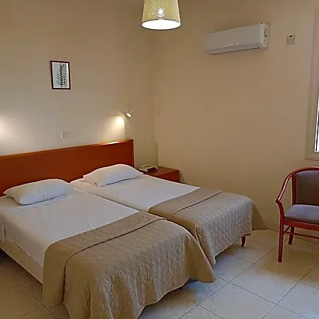 Mandalena 4*