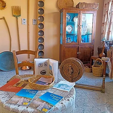 Aparthotel Mandalena Protaras