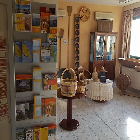 Aparthotel Mandalena Protaras