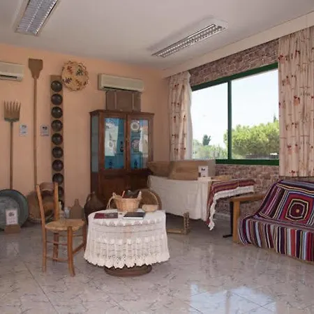 Mandalena Apart Otel Protaras