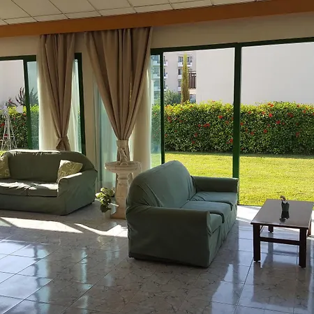 Mandalena 4*