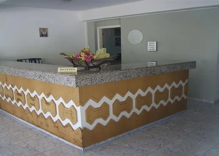 Mandalena Aparthotel Protaras