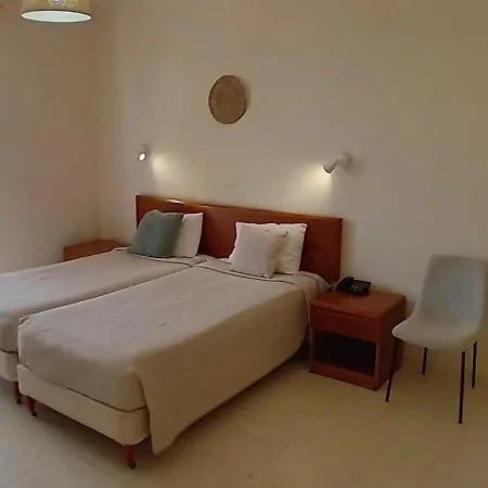 Aparthotel Mandalena 4*