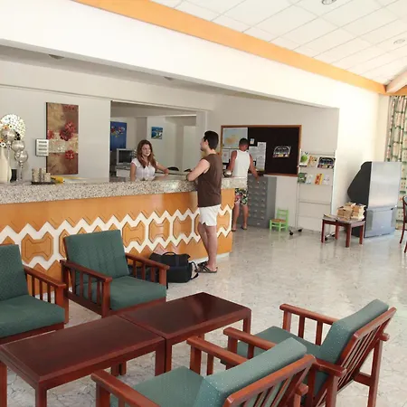 μανταλένα 4* Πρωταράς