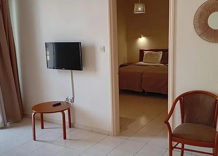 Apartmanhotel Mandalena 4*