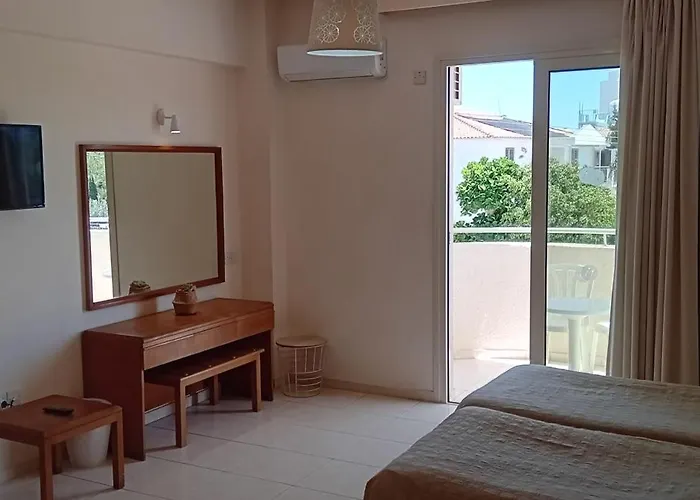 Mandalena Apartmanhotel 4*