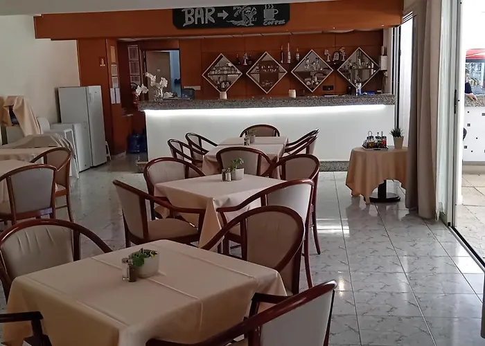 Mandalena Aparthotel Protaras